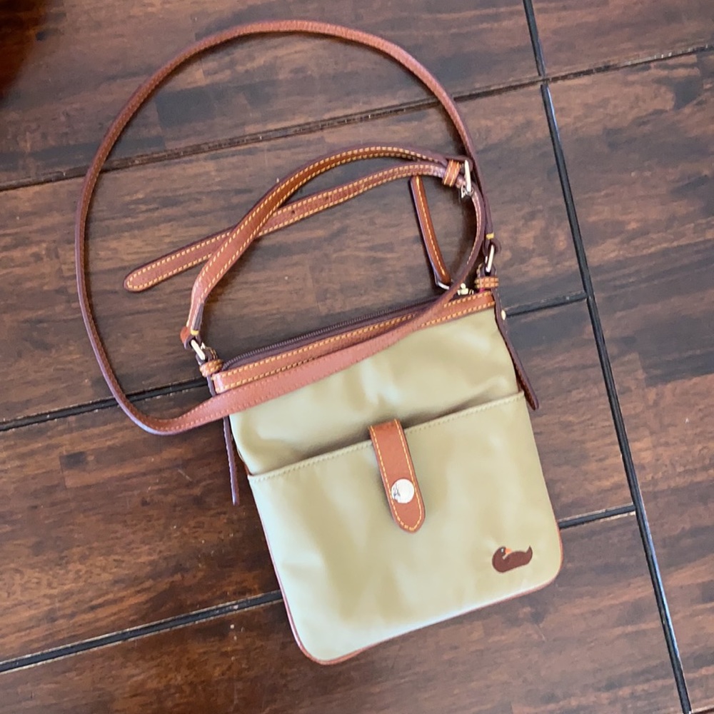 Dooney & Bourke nylon cross body bag